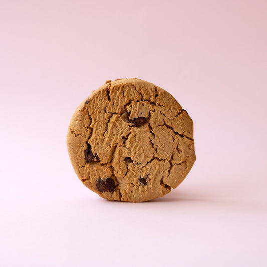 golden cookie with chocolate chips